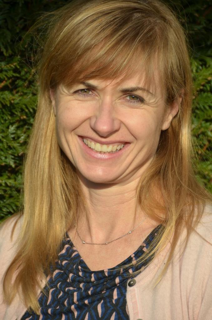 Professor Nicola Harris https: research.monash.edu en persons benjamin-marsland https: research.monash.edu en persons nicola-harris br Monash University br Department of Immunology and Pathology br Nicola Harris was born in New Zealand where she completed her undergraduate studies and PhD thesis. In 2002 she moved to Switzerland as a postdoctoral fellow where she worked with Hans Hengartner and the Nobel Laureate Rolf Zinkernagel at the Institute for Experimental Immunology, University of Zurich. In July 2005 she joined the ETH Zurich as an Assistant Professor and in August 2009 she gained a position as an Assistant Professor at the Swiss Vaccine Research Institute SVRI housed at the Global Health Institute, Department of Life Sciences, EPFL. In 2012 she was awarded a prestigious ERC starting grant, en route to being a tenured Professor at the EPFL. In 2018 she came to the Department of Immunology at Monash, became an NHMRC senior research fellow and co-leads the Mucosal Immunology Research Group. Her team particularly focuses on understanding the immunological, microbiological and physiological mechanisms underpinning health and disease of the airways and gastrointestinal tract.